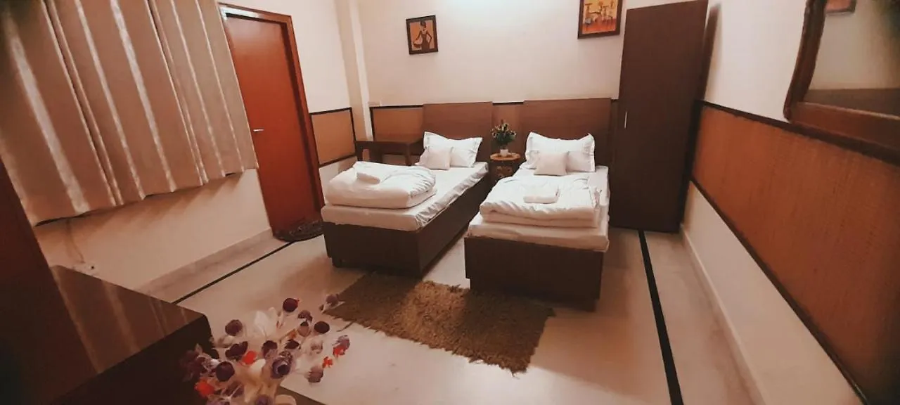 Bhambri Expo House Hotel Delhi  Delhi (National Capital Territory of India)