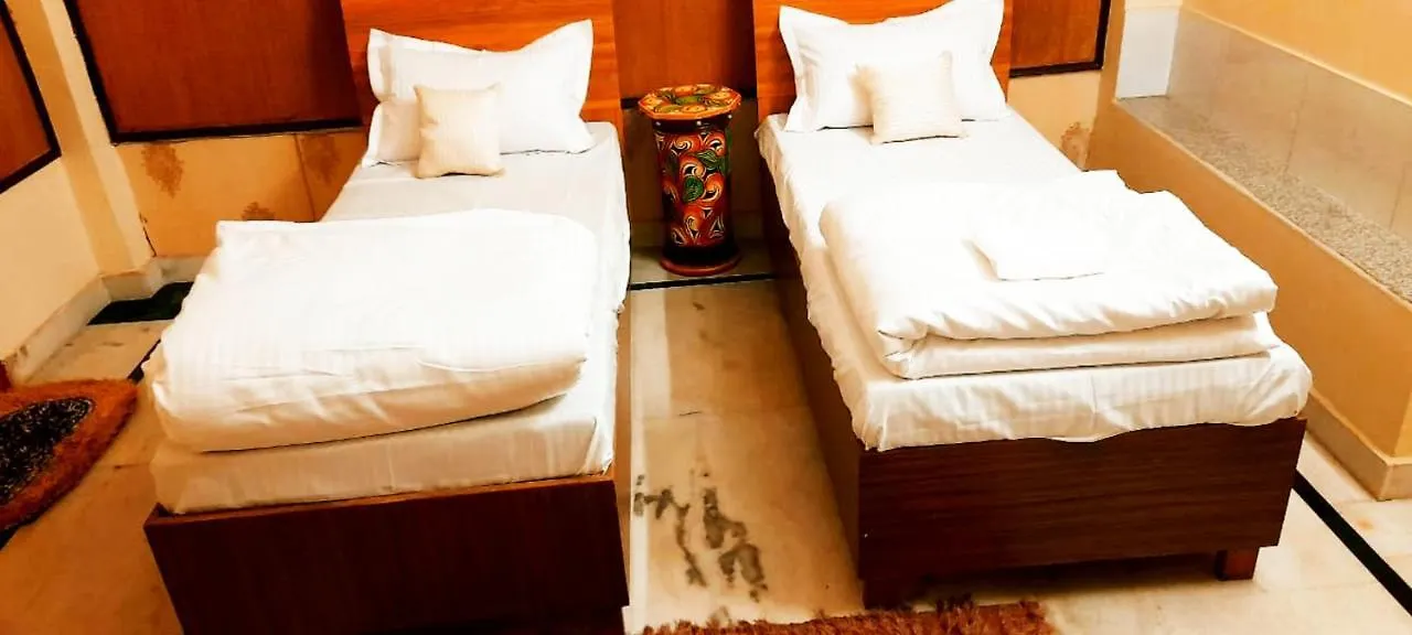 Guest house Bhambri Expo House Hotel Delhi
